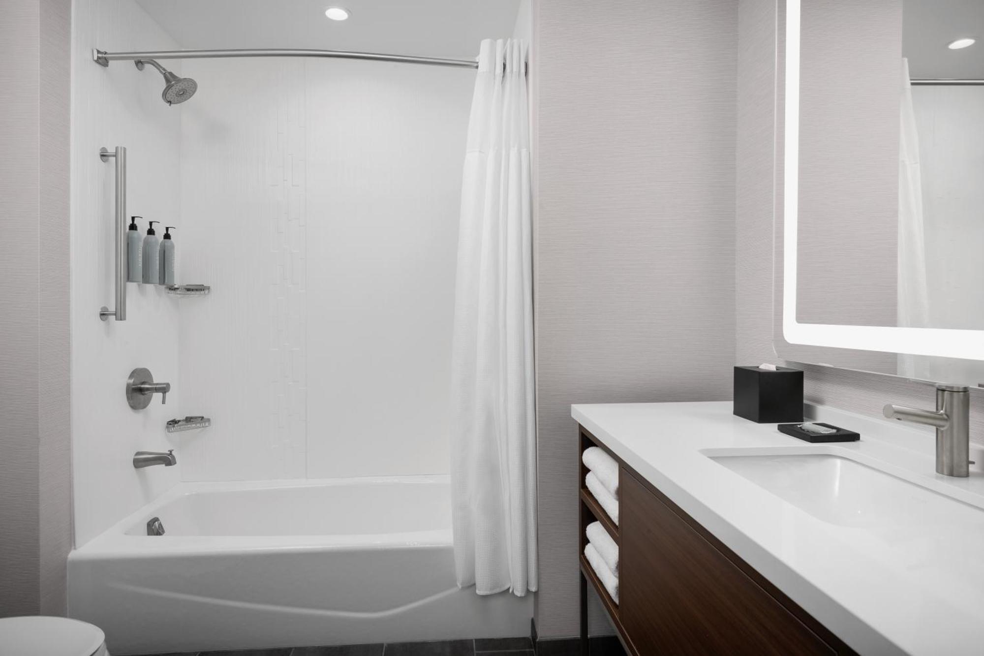 Courtyard By Marriott Bozeman Hotel Bagian luar foto