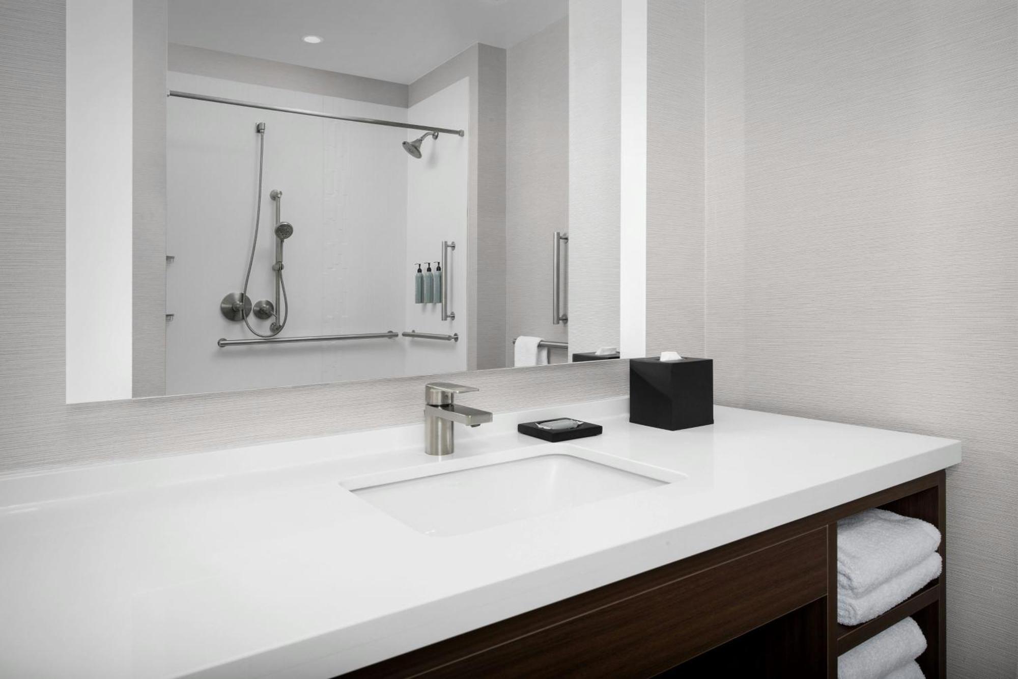 Courtyard By Marriott Bozeman Hotel Bagian luar foto