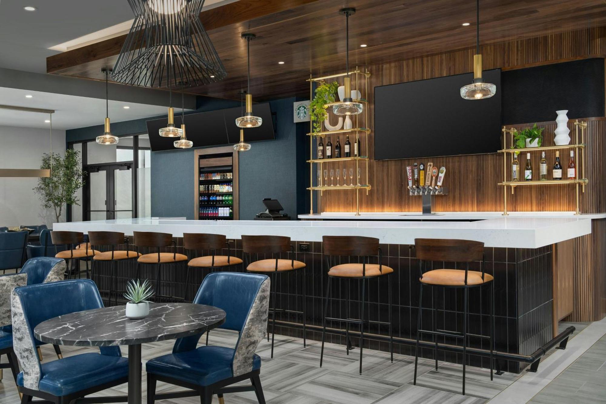 Courtyard By Marriott Bozeman Hotel Bagian luar foto