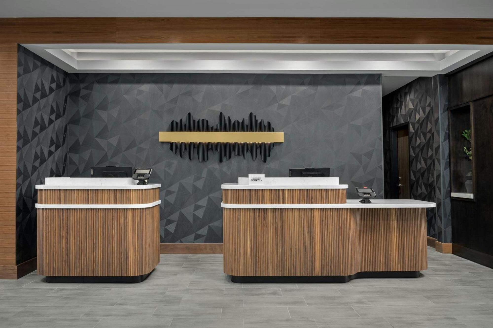 Courtyard By Marriott Bozeman Hotel Bagian luar foto